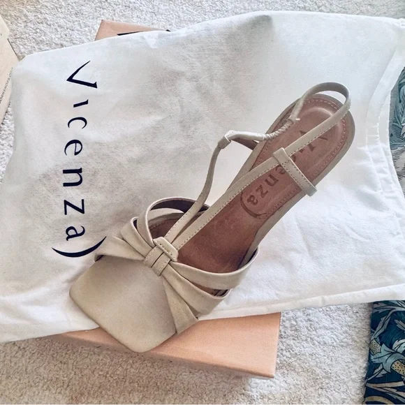 Neutral Bow Slingback Heels by Vicenza – Classic Square Toe.Size38 or (7.5-8)US - Picture 6 of 8